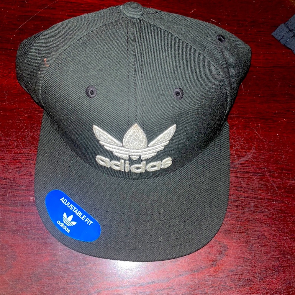 Adidas SnapBack Adjustable hat